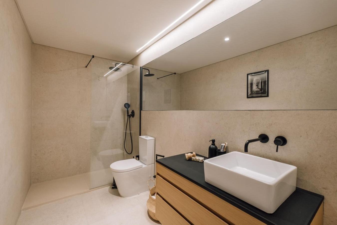Comporta - 1 Bedroom And Parking In Parque Nacoes *