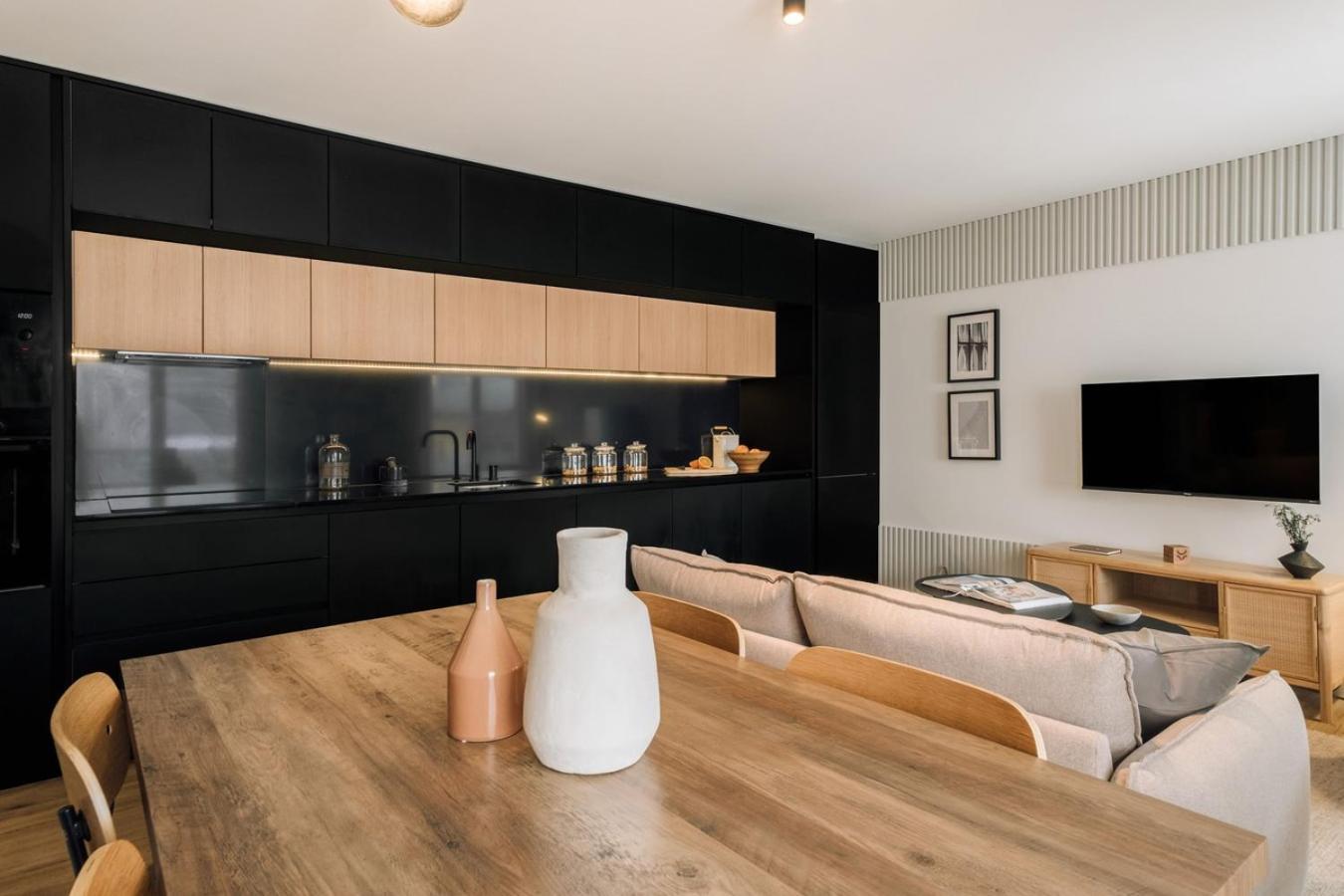 Apartment Comporta - 1 Bedroom And Parking In Parque Nacoes Lisbon